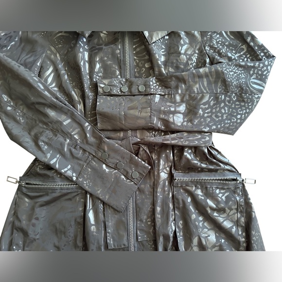 BIANCA NYGÅRD LIGHTWEIGHT TRENCH COAT - Picture 7 of 9